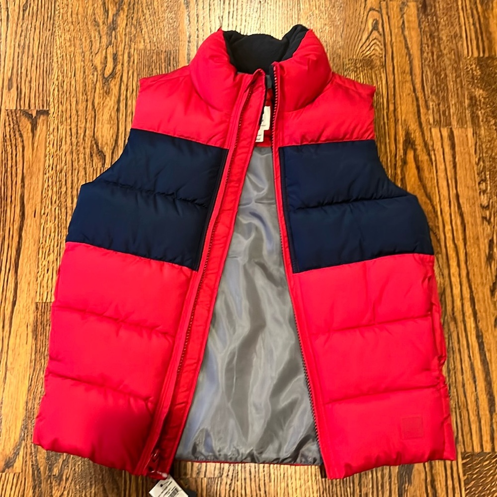 GAP kid’s vests red and blue.  Size small